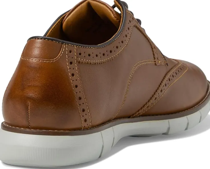 holden_wing_tip_4.webp Johnston & Murphy Adaptive<Holden Wing Tip Tan Full Grain