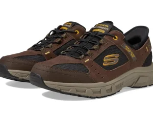SKECHERS Wide<Oak Canyon Consistent Winne Hands Free Slip-In Brown/Black