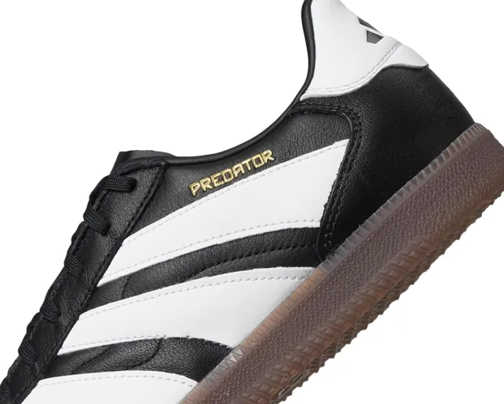 predator_freestyle_indoor_5.webp adidas Sneakers & Athletic<Predator Freestyle Indoor Soccer Cleats Black/White/Gold Metallic