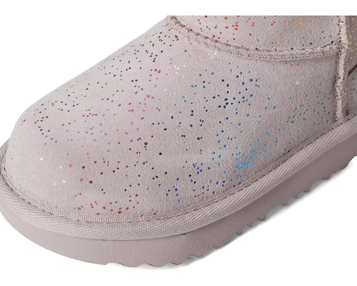 classic_ii_shimmer_sky_to_5.webp UGG Kids Classic II Shimmer Sky (Toddler/Little Kid) | Kids Boots