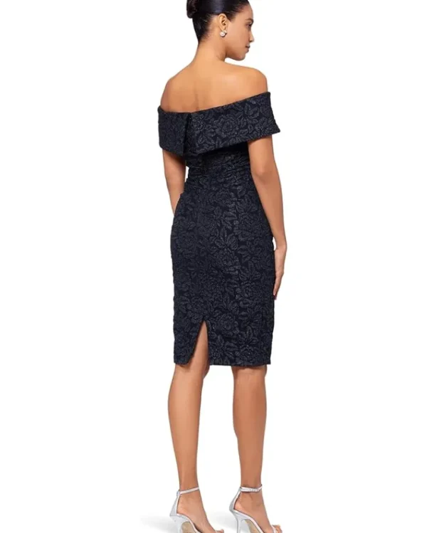 XSCAPE Short Brocade Off The Shoulder Flower | Women Plus Size